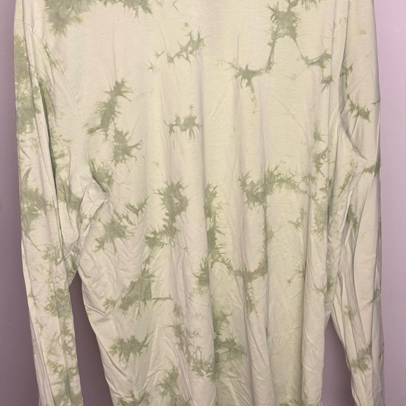 lululemon athletica Sage Green Long Sleeve Shirt - Picture 6 of 6